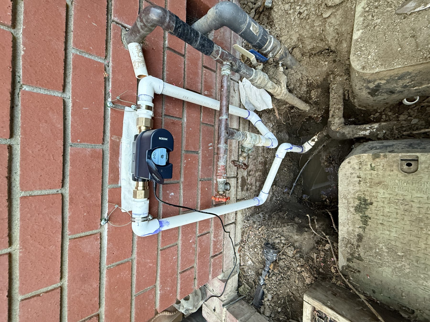 Water shutoff valve piping
